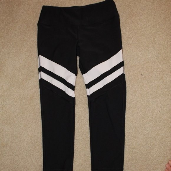 90 Degree By Reflex Pants - Capris Length Leggings With Stripes